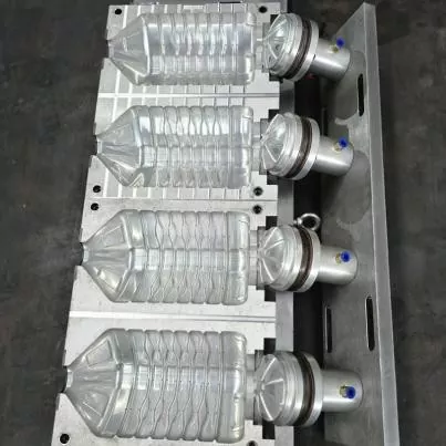 ಊದುವ ಅಚ್ಚು